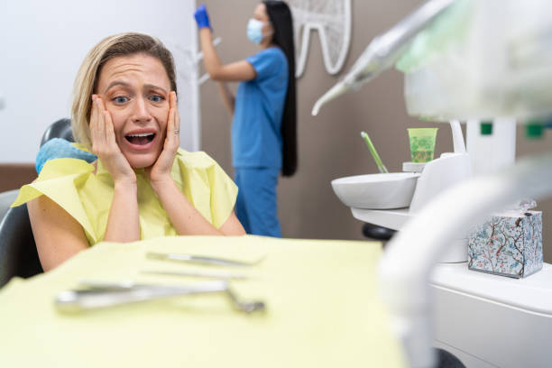 Best Weekend Emergency Dentist in Captains Cove, VA