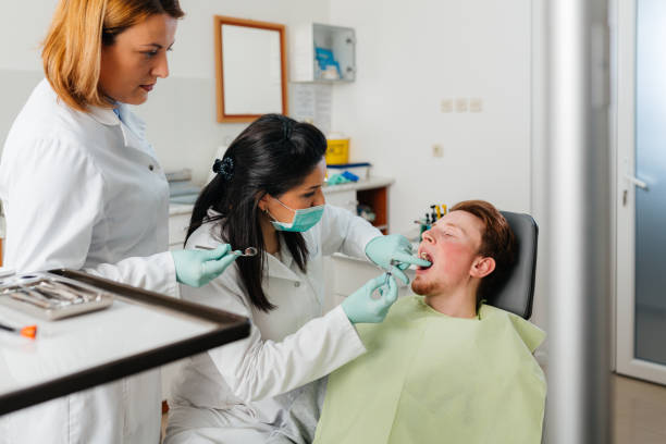 Best Emergency Dentist for Knocked-Out Tooth in Captains Cove, VA